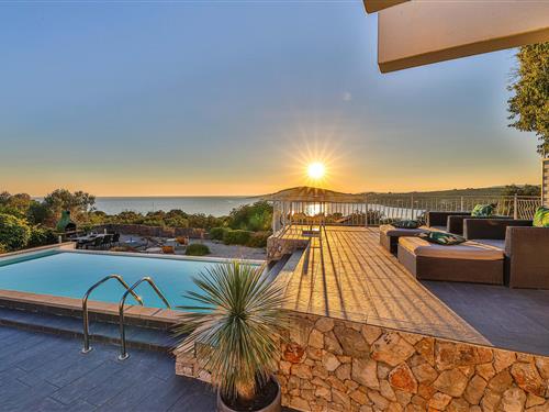 Holiday home - 8 persons -  - Petomavar bb - 21225 - Drvenik Mali