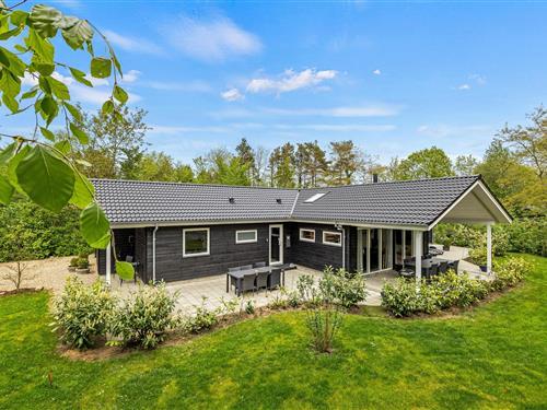 Holiday Home/Apartment - 8 persons -  - Fyrrelunden - Jegum - 6840 - Oksbøl