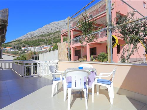 Holiday Home/Apartment - 4 persons -  - Stanici - 21310 - Stanici