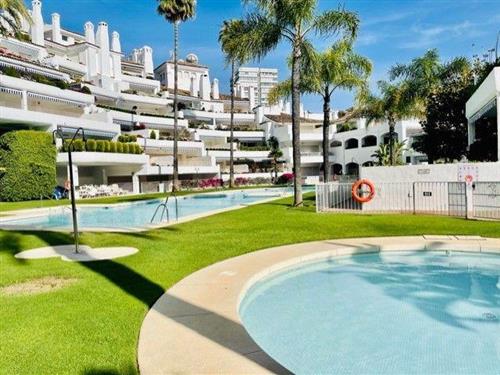 Sommerhus - 4 personer -  - Urb Birdie Club, Rio Real Golf Bajo - 29604 - Marbella