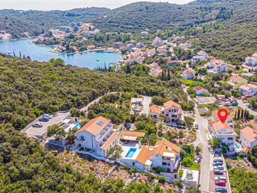 Sommerhus - 12 personer -  - Zrnovska Banja bb - Korcula-Zrnovska Banja - 20260 - Zrnovska Banja