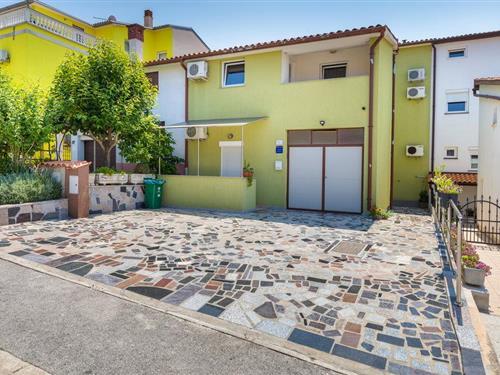 Holiday apartment - 4 persons -  - Caprinov prilaz - 52100 - Pula