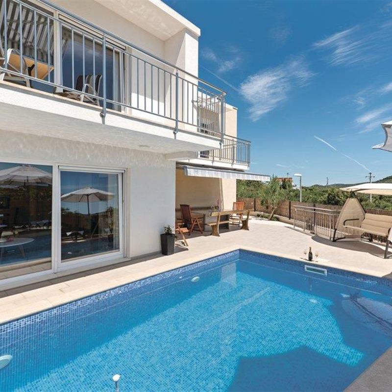 Sommerhus - 12 personer -  - Podvornica - 22203 - Rogoznica