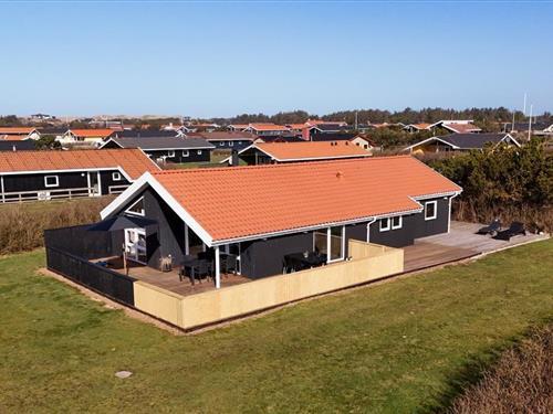 Sommerhus - 10 personer -  - Neerlandiavej - Vejlby Klit - 7673 - Harboøre