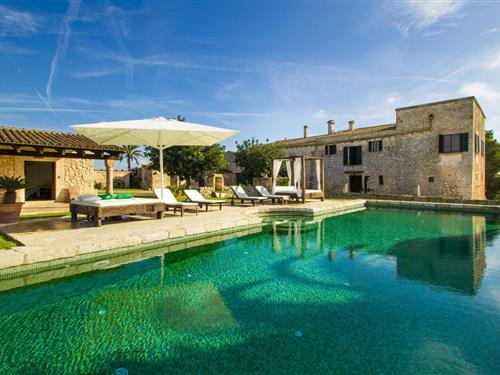 Holiday home - 12 persons -  - Diseminado Poligon - Son Mas Vell, Manacor - 07500 - Manacor