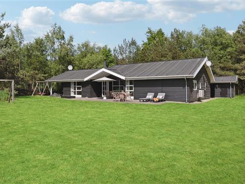 Sommerhus - 10 personer -  - Sandbakken - Bratten - 9981 - Jerup