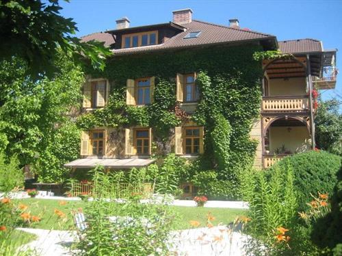 Holiday Home/Apartment - 5 persons -  - 9871 - Seeboden