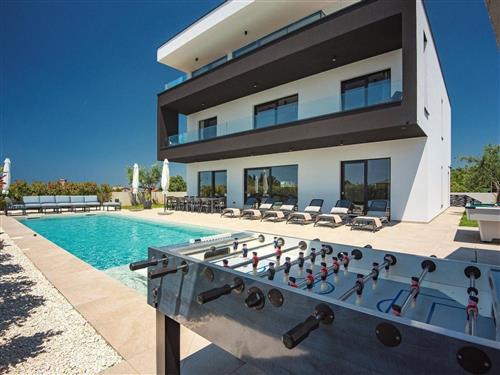 Holiday home - 13 persons -  - Pula - 52100