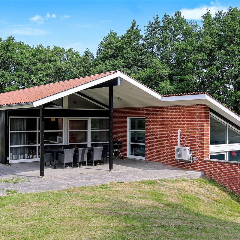 Sommerhus - 10 personer -  - Toften - Øster Hurup - 9560 - Hadsund
