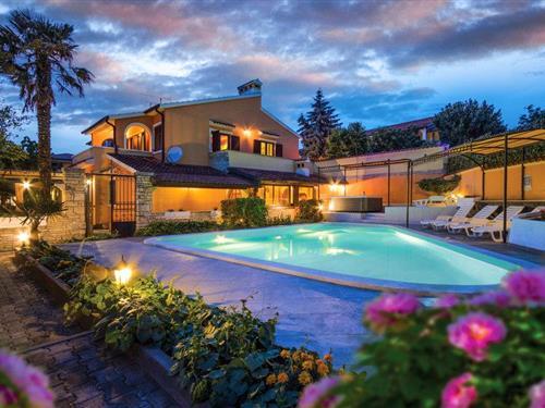 Holiday apartment - 6 persons -  - Muntic - Pula-Muntic - 52100 - Pula