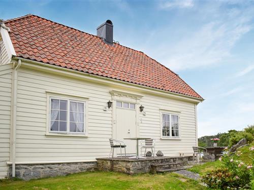 Feriehus / leilighet - 6 personer -  - Strandvikvegen - Vinnes/Bjørnafjorden/Vestland - 5641 - Fusa