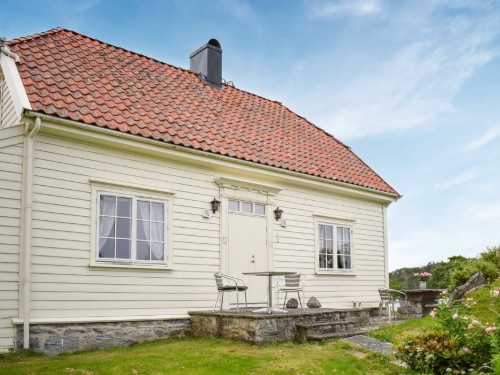 Holiday home - 6 persons -  - Strandvikvegen - Vinnes/Bjørnafjorden - 5641 - Fusa