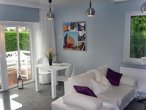 Holiday Home/Apartment - 2 persons -  - Seestrasse - 23747 - Dahme