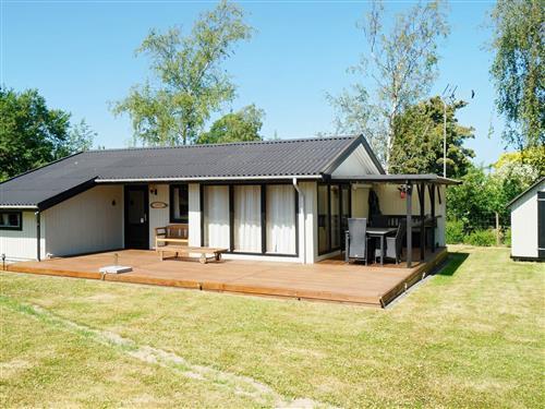 Sommerhus - 5 personer -  - Strandgårdsbakken - Havnsø - 4591 - Føllenslev