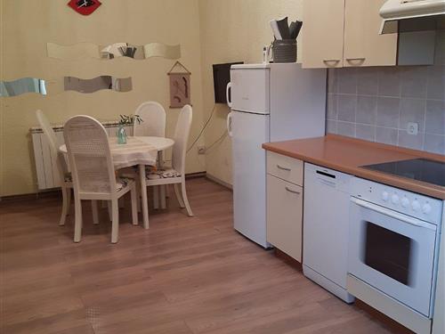 Holiday Home/Apartment - 4 persons -  - Gromacine 8, kijac, 51512 Njivice - 51512 - Njivice