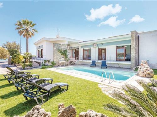 Sommerhus - 15 personer -  - Viale Circe, - Terracina - 04019 - Terracina (Lt)