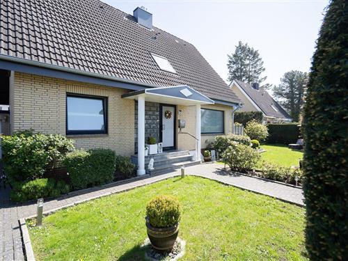 Ferienhaus - 3 Personen -  - Birkenallee - 23669 - Timmendorfer Strand