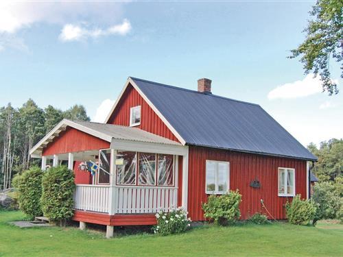 Holiday home - 4 persons -  - Trollungebyn - 464 95 - Dalskog