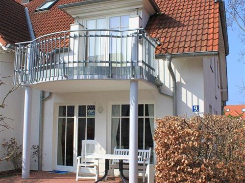 Holiday Home/Apartment - 5 persons -  - Alte Reihe - 18374 - Seeheilbad Zingst