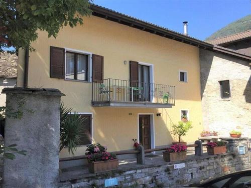 Holiday home - 5 persons -  - 6653 - Verscio