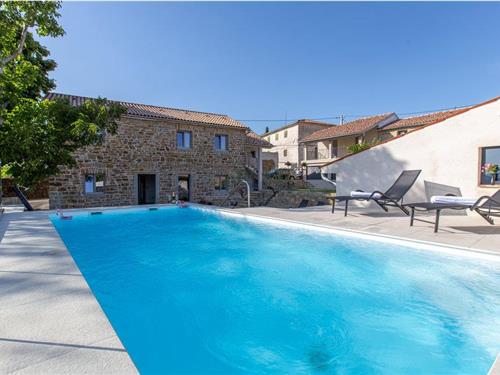 Holiday home - 14 persons -  - Plavje - Koper-Plavje - 6281 - Skofije