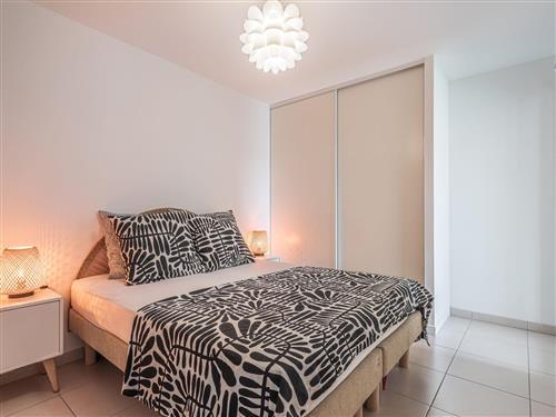 Holiday apartment - 2 persons -  - La Londe Les Maures - 85250