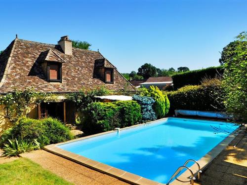 Holiday home - 8 persons -  - Route De Bouyssou - 24150 - Lanquais