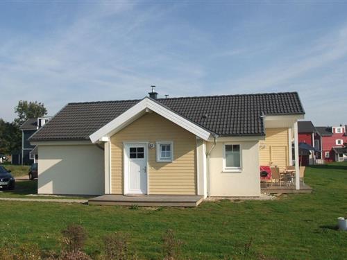 Holiday Home/Apartment - 4 persons -  - Am Fahrenkrog - 23730 - Sierksdorf