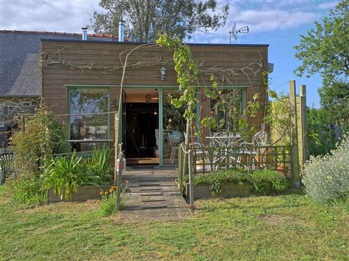 Holiday home - 4 persons -  - Plerneuf - 22170