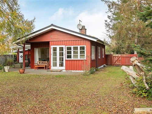 Holiday Home/Apartment - 5 persons -  - Mimosevej - Marielyst - 4873 - Væggerløse