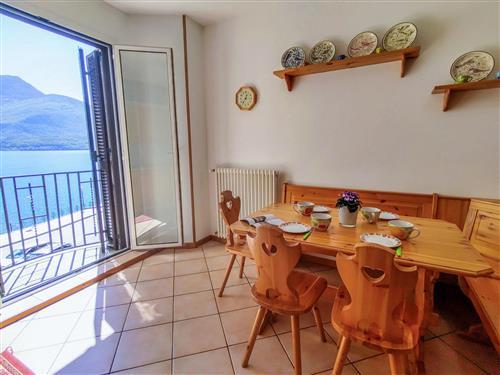 Holiday Home/Apartment - 8 persons -  - Gravedona - 22015