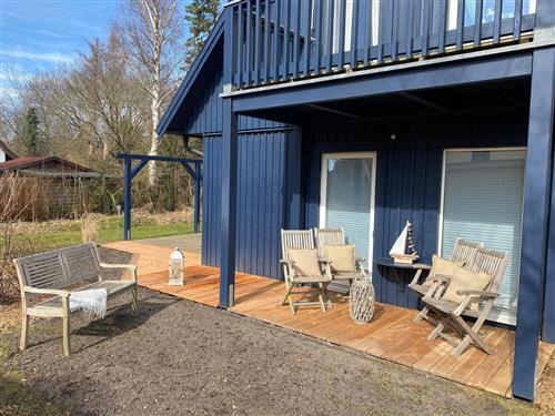 Holiday Home/Apartment - 8 persons -  - Neue Reihe - 18374 - Zingst