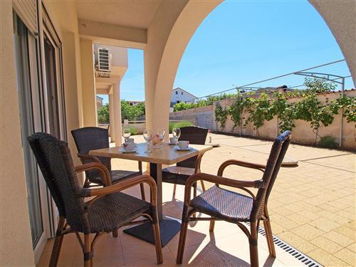 Holiday apartment - 4 persons -  - Pirovac - 22213