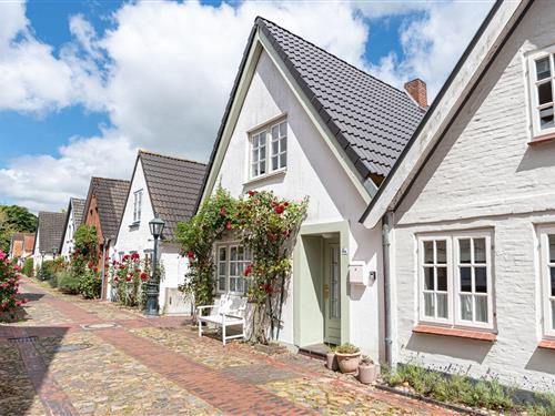 Feriehus - 4 personer -  - Carl-Häberlin-Straße - 25938 - Wyk Auf Föhr