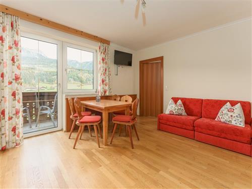 Bondegård - 4 personer -  - Lehen - 8967 - Haus