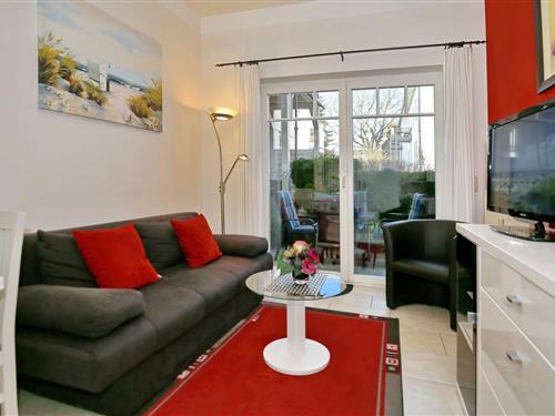 Holiday Home/Apartment - 6 persons -  - Strandstraße - 18225 - Ostseebad Kühlungsborn