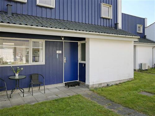 Holiday Home/Apartment - 5 persons -  - Marielyst Strandvej 32, Hus - Marielyst - 4873 - Væggerløse