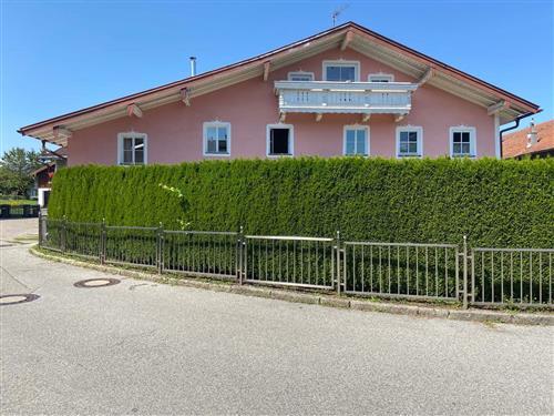 Ferienwohnung - 3 Personen -  - Tachenseestr. - 83373 - Taching Am See