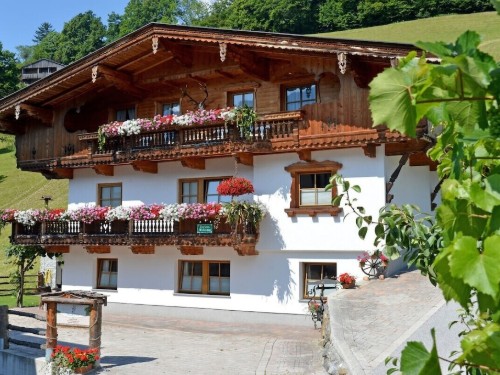 Holiday home - 2 persons -  - 6283 - Hippach