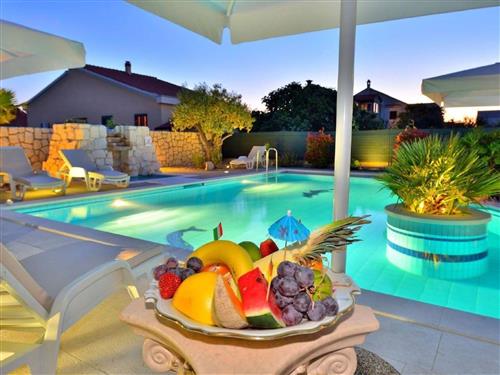 Ferienwohnung - 5 Personen -  - Crno - 23000