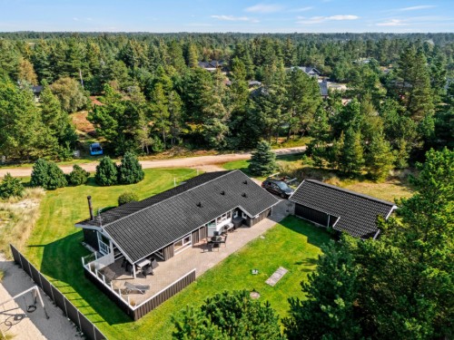 Feriehus - 8 personer -  - Solsiden - 6857 - Blåvand