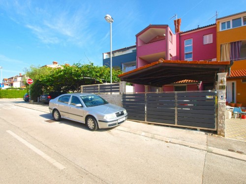Ferienwohnung - 3 Personen -  - 52100 - Pula