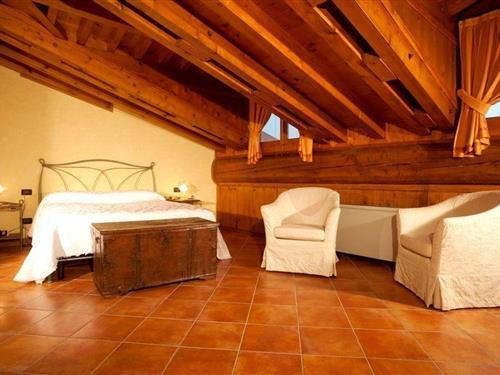 Holiday Home/Apartment - 4 persons -  - Borghetto - 25081 - Bedizzole
