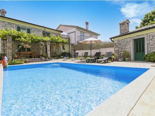 Holiday home - 6 persons -  - Markoci - 52220 - Labin