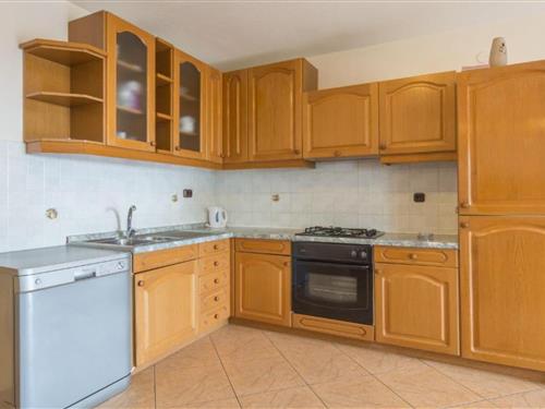 Holiday home - 15 persons -  - 23420 - Benkovac