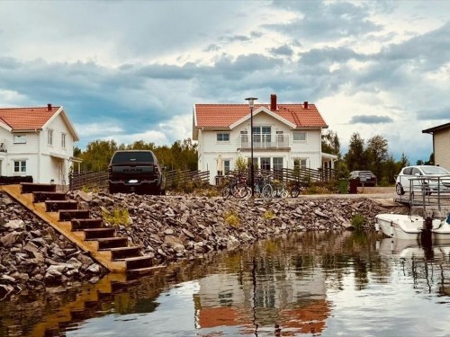 Sommerhus - 8 personer -  - Sjöbrisgatan - 464 93 - Mellerud
