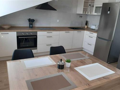 Ferieleilighet - 6 personer -  - 21465 - Jelsa