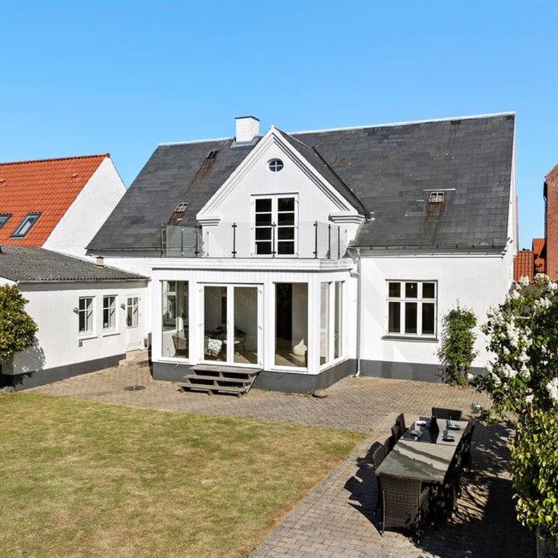 Sommerhus - 14 personer -  - Fredensgade - 9670 - Løgstør