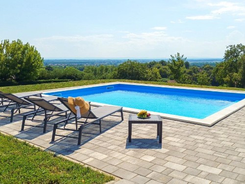 Holiday home - 8 persons -  - Mikulanica ulica - 44317 - Popovaca