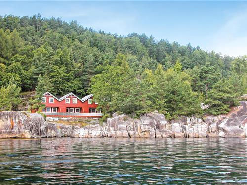 Fritidshus - 8 personer -  - Hatlestrandsvegen - Gjermundshamn - 5635 - Hatlestrand